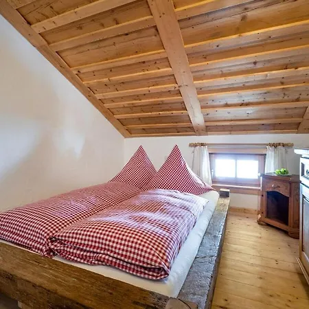 Naderbauer Niederalm Mountain Hut Marquartstein