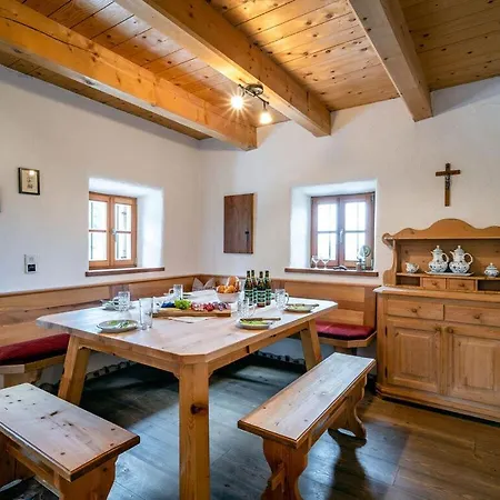 Apartamento Naderbauer Niederalm Mountain Hut Marquartstein